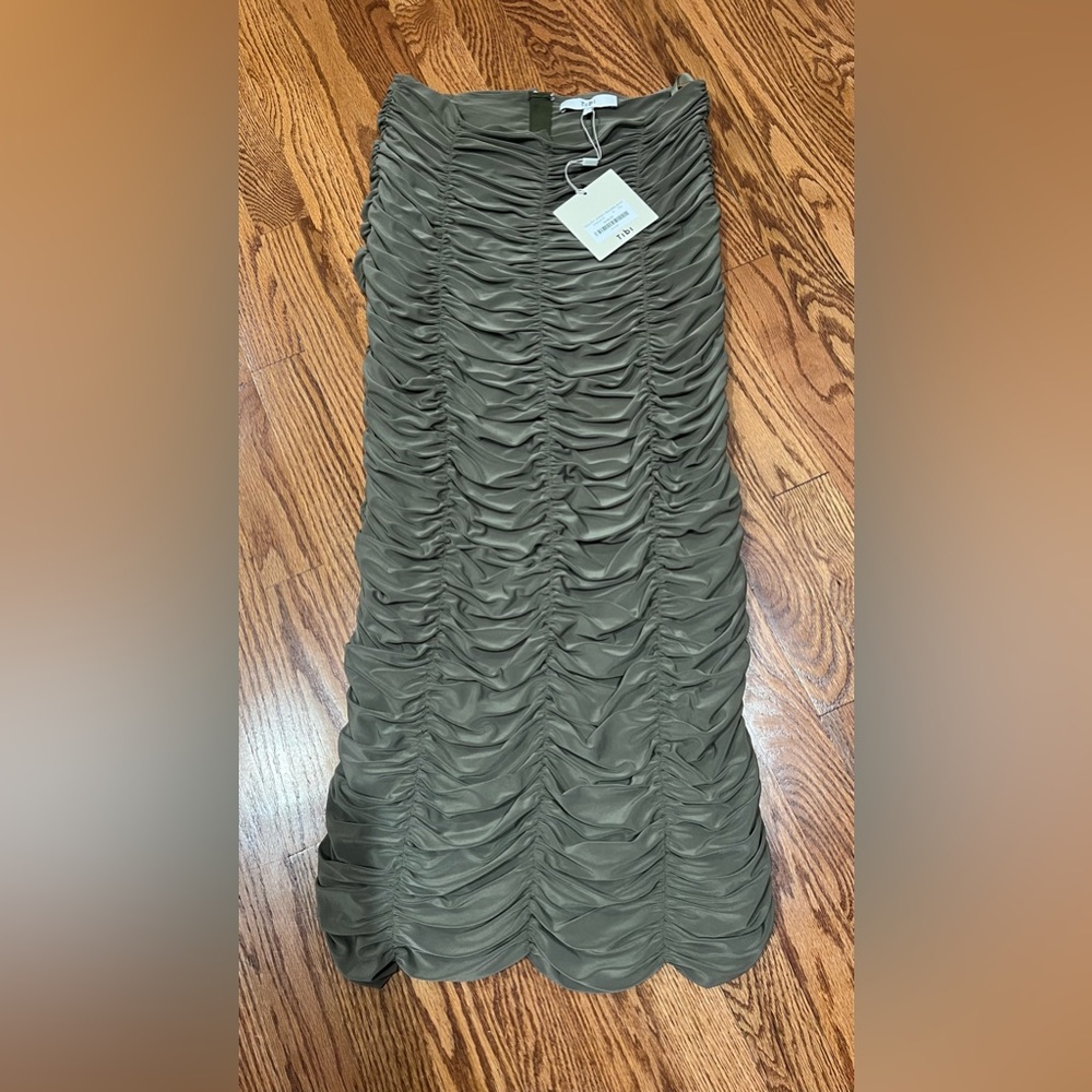 Orig $495 Tibi DRAPEY JERSEY RUCHED SKIRT GRANITE Size 4